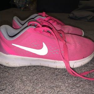 Girls Nike shoes